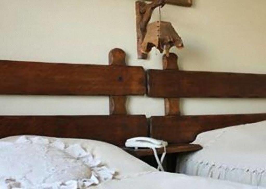 Hostel Duque De Villa Lima Dış mekan fotoğraf
